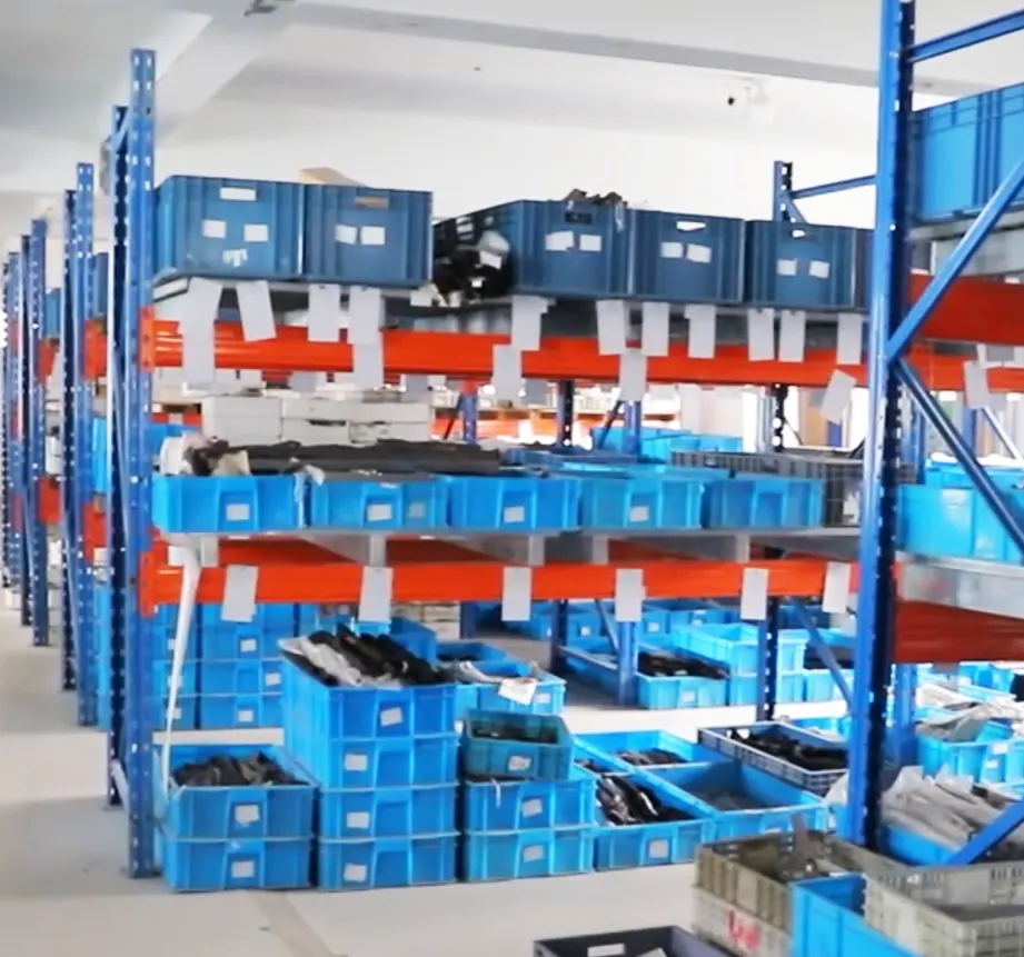 Movanty warehouse and export preparation